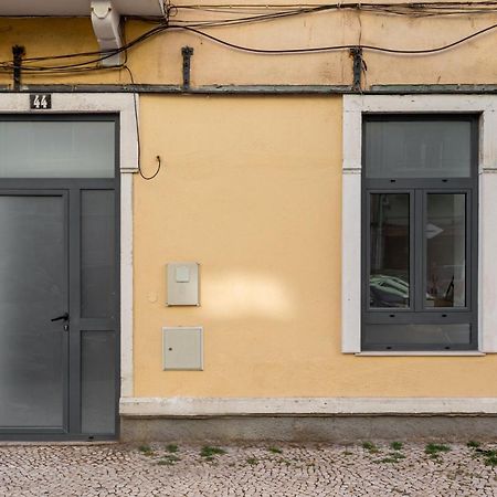 Altido Stylish Arroios Apartments, 20 Min To Centre Lisbon Exterior photo